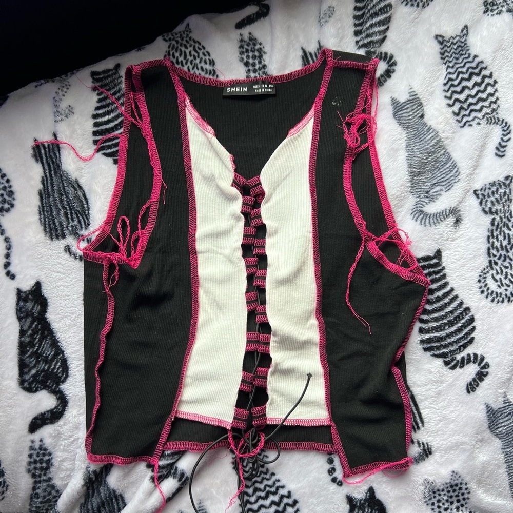 SHEIN Black and White Top with Pink Trim
